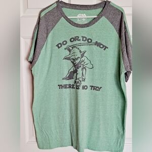 Star Wars Yoda T-Shirt Green/Gray Size 2XL (50/52)